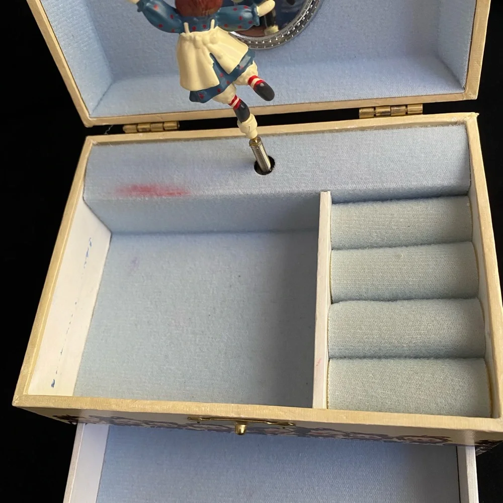 🎶Vintage Musical Jewelry Box Simon & Schuster Inc. - Picture 11 of 16